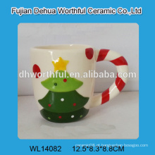 Copo de cerâmica com padrão de árvore de Natal sem tampa